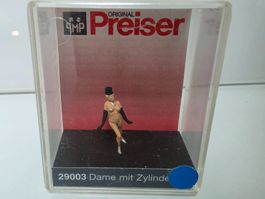 Preiser Figur 29003 Dame mit Zylinder in Vitrine neu