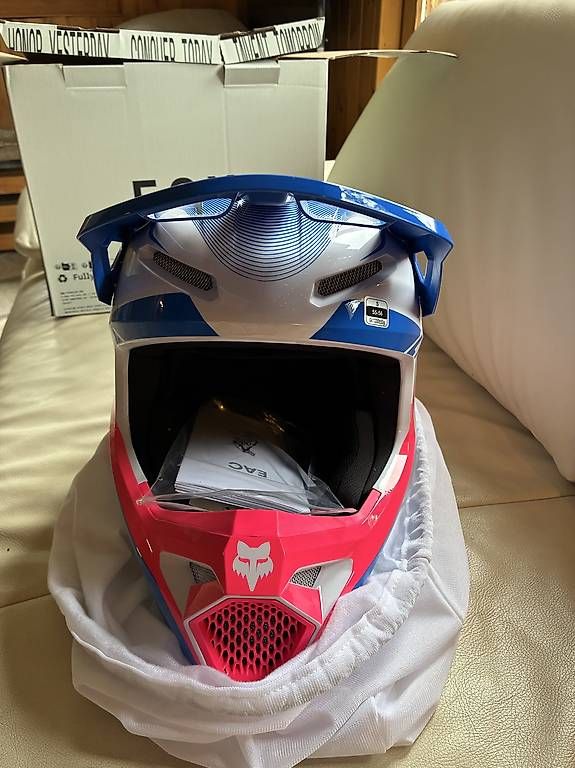Helme & Visiere: Casque intégral Fox taille S neuf – Gebraucht aus Les Collons von gehaisse 2