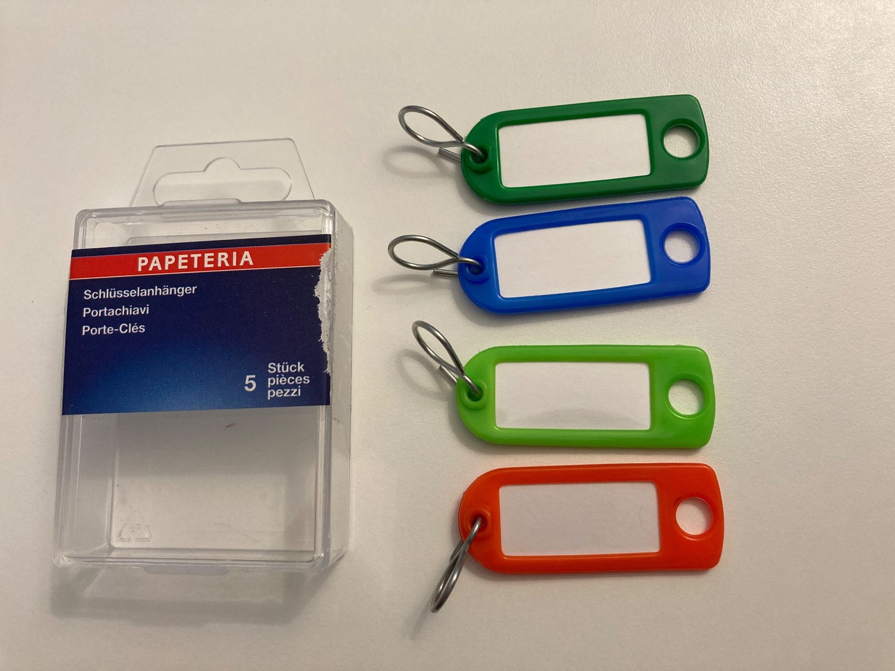 Portachiavi: Porte-clés / Schlüsselhanger x4 – Nuovo (secondo la descrizione) da Genthod venduto da daz_world 2