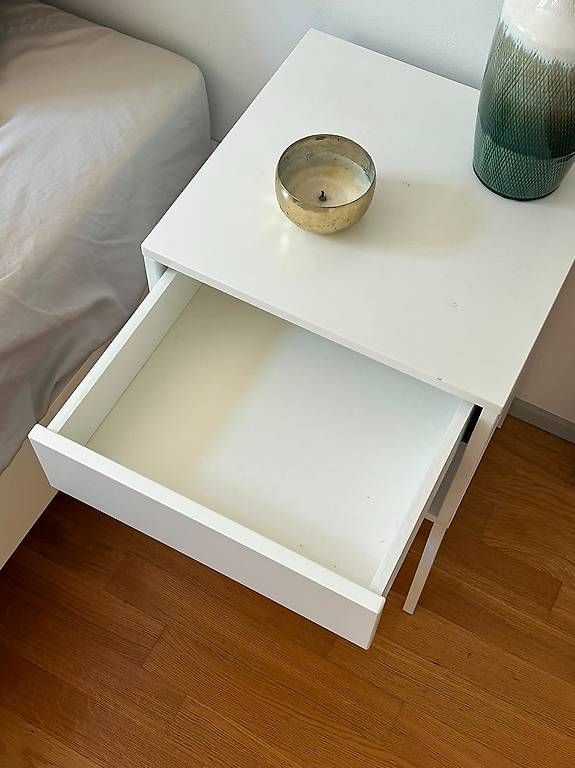 Ikea Nachttische: 2x Nachttischchen, IKEA VIKHAMMER – Gebraucht aus Luzern von Chrischtiv 2