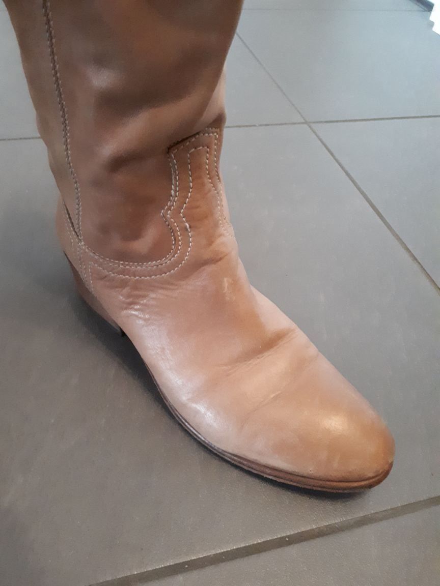 Scarpe da donna: Damenstiefel Leder Grösse 40 – Usato da Allschwil venduto da mematho 4