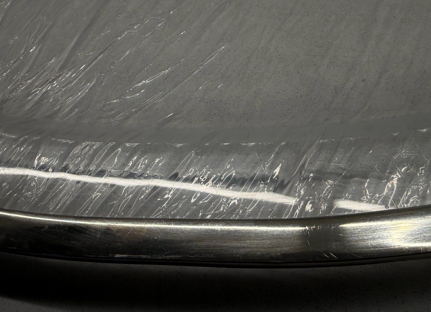 Piatti di portata: Acryl Serviertablett oval Metallrand silber gebraucht – Usato da Regensdorf venduto da Nessi1974 6