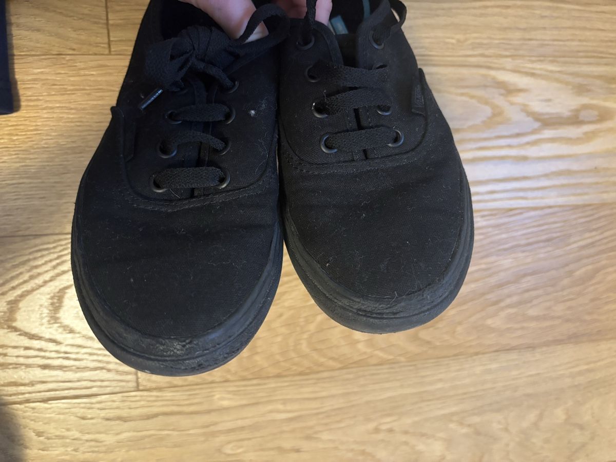 Vans Scarpe da uomo: Schwarze Vans Schuhe – Usato da Tafers venduto da JP911 2
