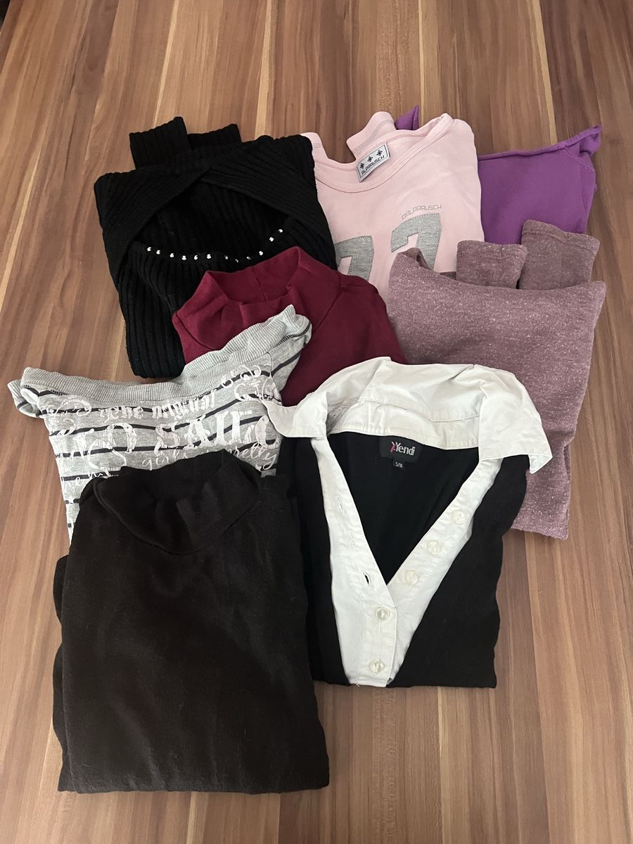 Lotti di vestiti: Pulloverpaket ( 8Stück) Gr.S – Usato da Winterthur venduto da shira05