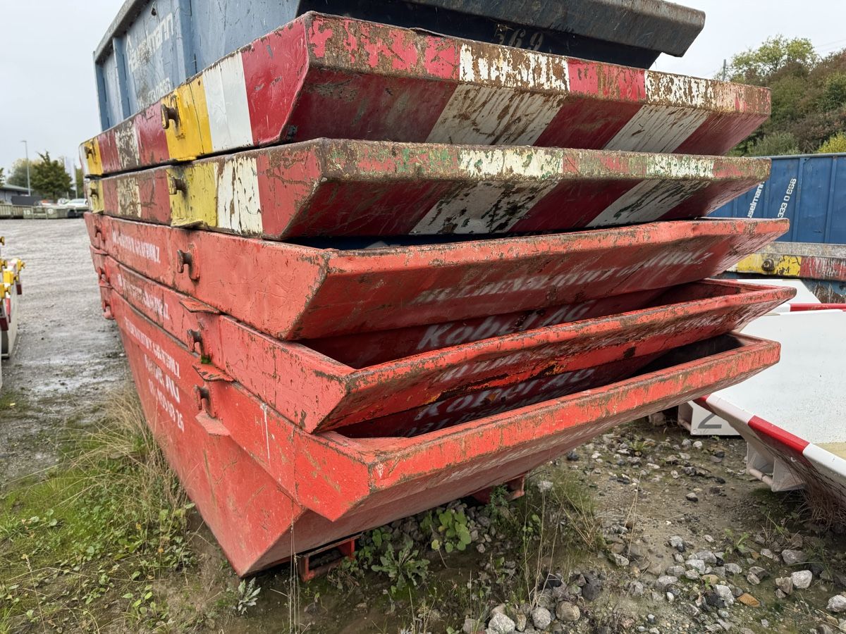 Contenitori edile: Welakimulde 7m3  – Usato da Bern venduto da Hauss1 3