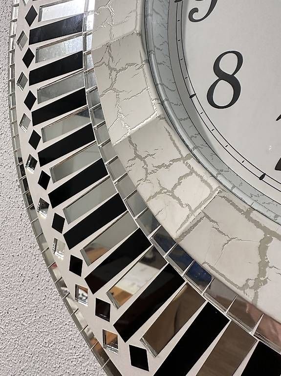 Orologi da terra & Orologi da parete: Dekorative Wanduhr  – Usato da Murgenthal venduto da Stoefi4 1