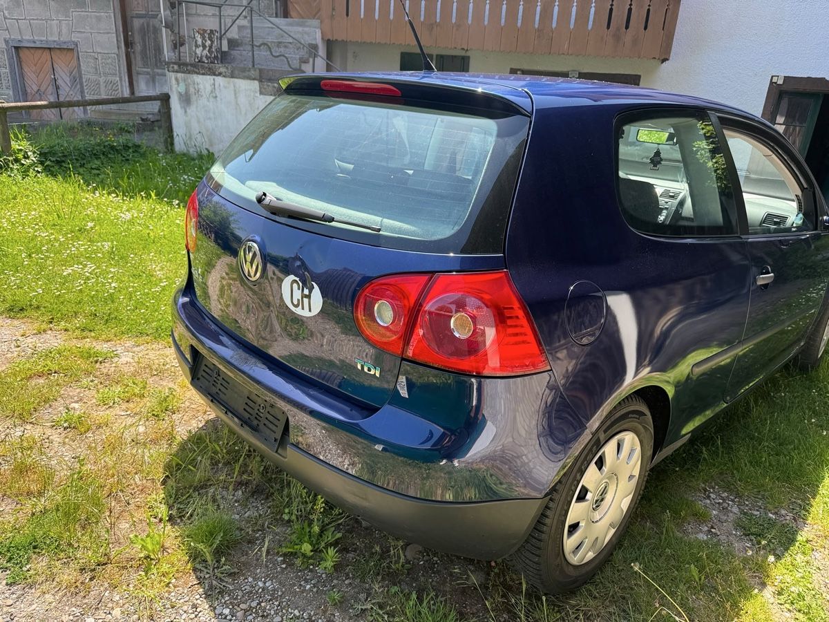 VW Autos: VW Golf – D'occasion à Erlen par vitor1606 1