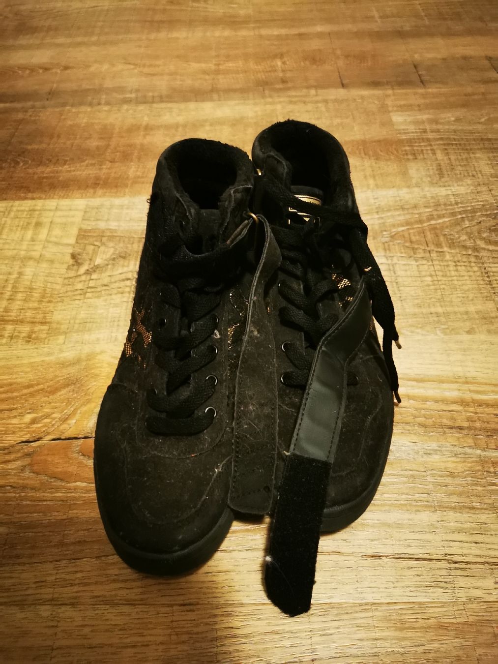 Scarpe da donna: Schuhe – Usato da Balsthal venduto da Leila_Luna