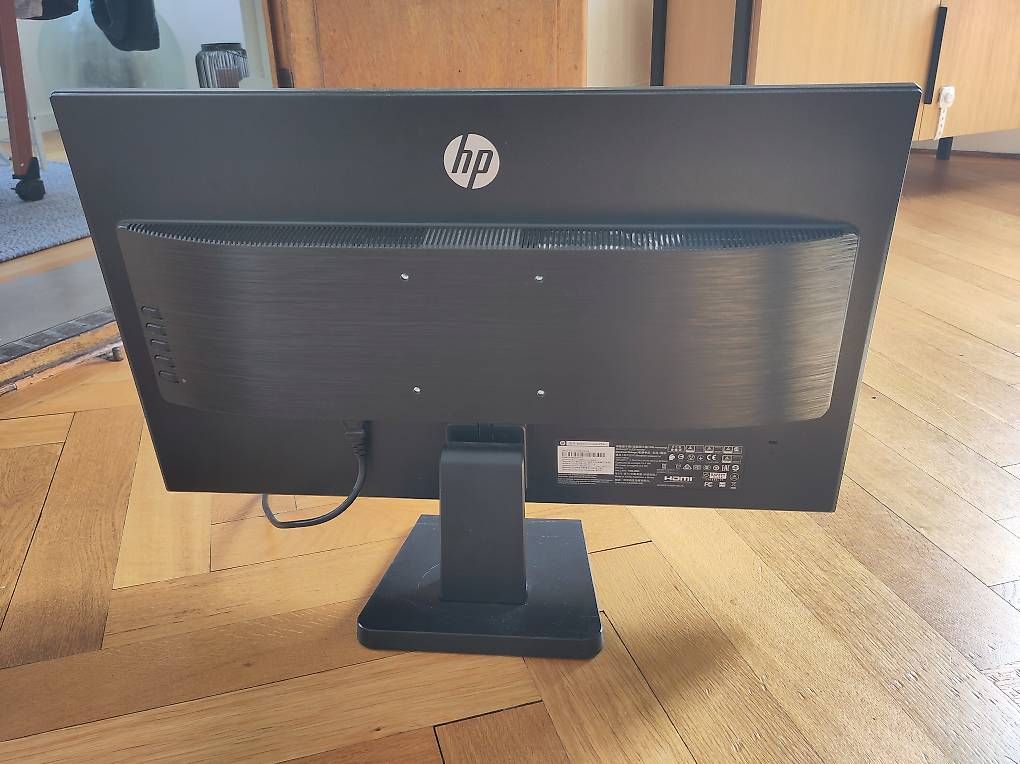 Ecrans: Écran 27 pouces HP 27w – D'occasion à Lausanne par mai_h6zr 2