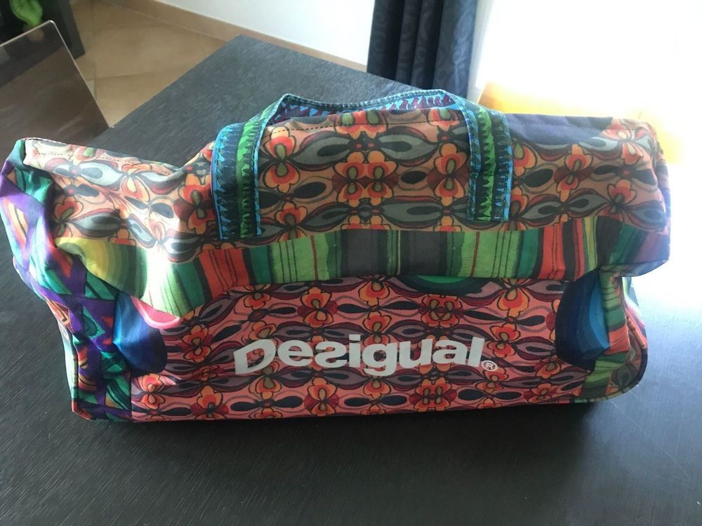 Valise desigual 2024