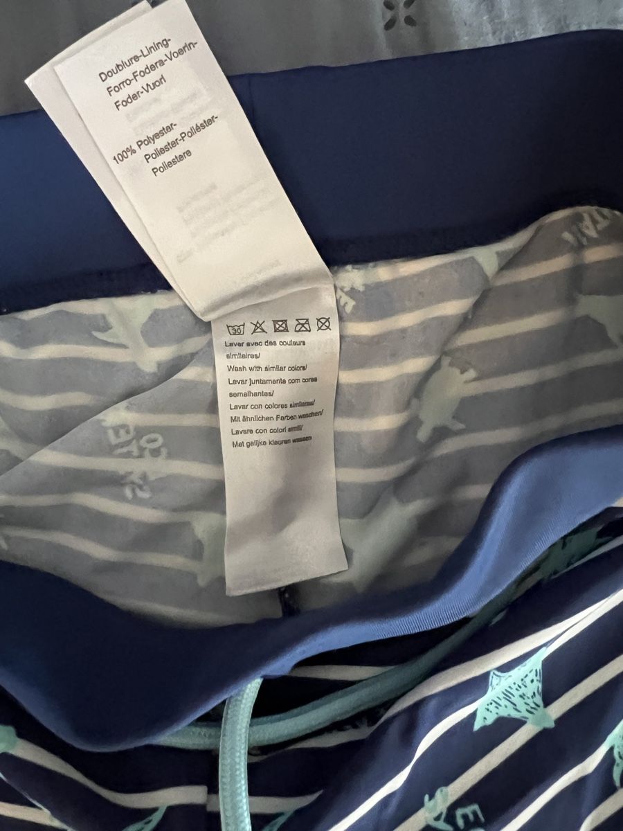 Costumi da bagno: 2 Badehosen Gr. 140 vertbaudet & Migros – Usato da Aarau venduto da Tam6 2