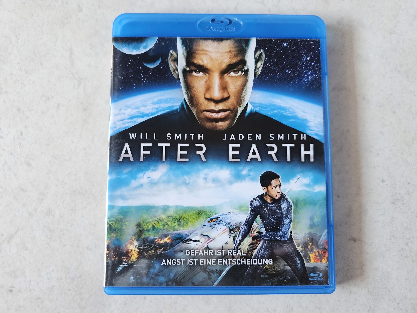 Tutti i DVDs: After Earth  /  Bluray – Usato da Schneisingen venduto da backstore24
