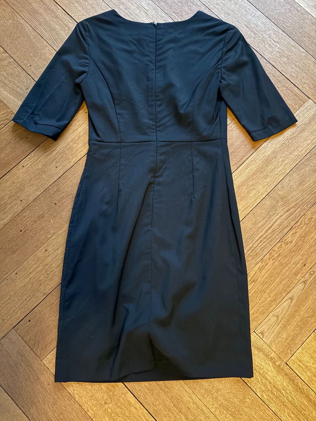 Vestiti: 3 Etuikleider von Lawrence Grey Gr. 32 – Usato da Zürich venduto da triangular 2