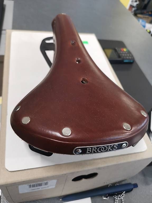 Ersatzteile: Sella Brooks nuova marrone – Gebraucht aus Bellinzona von MISTER.BIKE 2