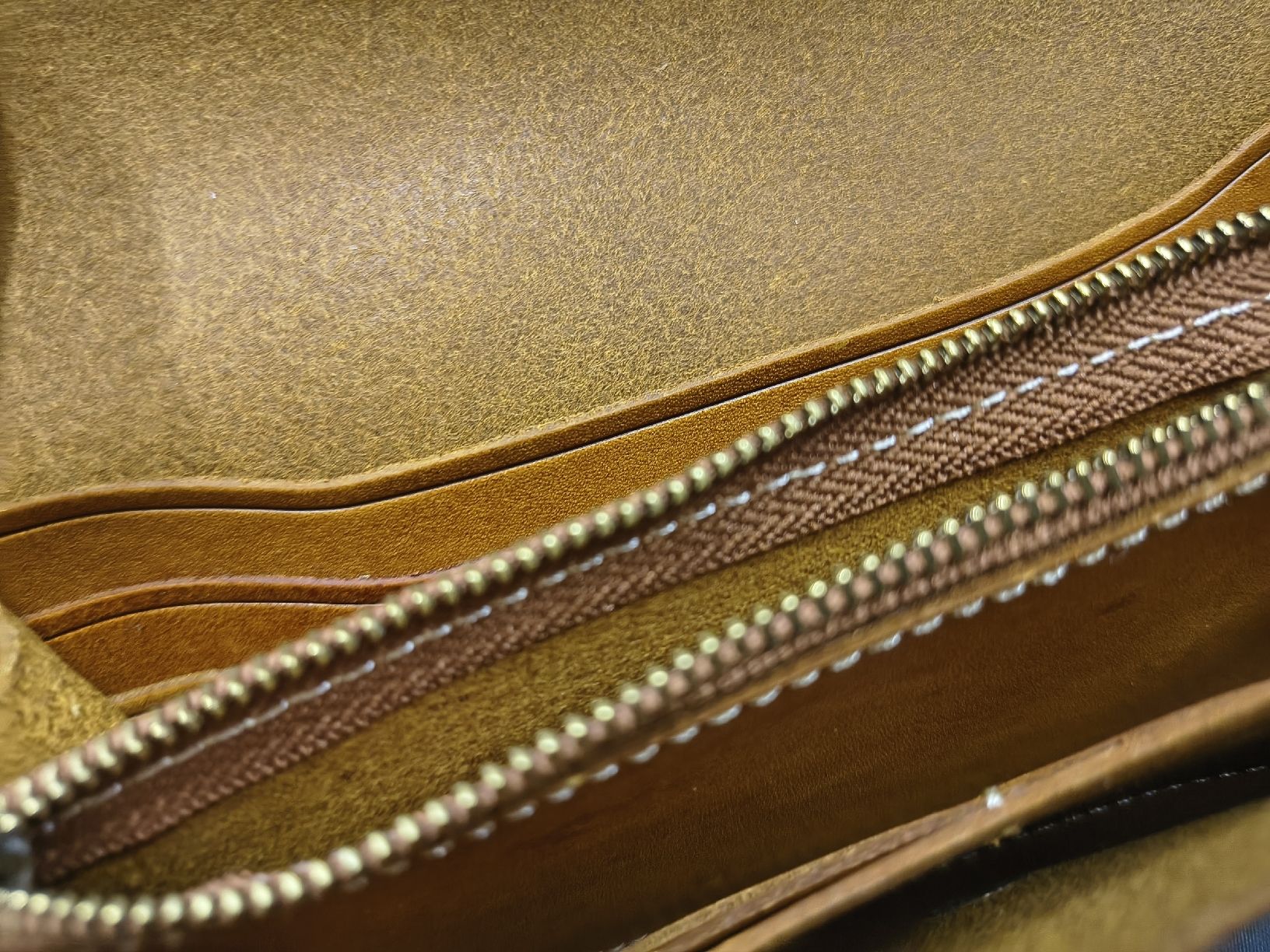 Portafogli: Leather wallet  – Nuovo e nell'imballaggio originale da Vevey venduto da cos-vero 2