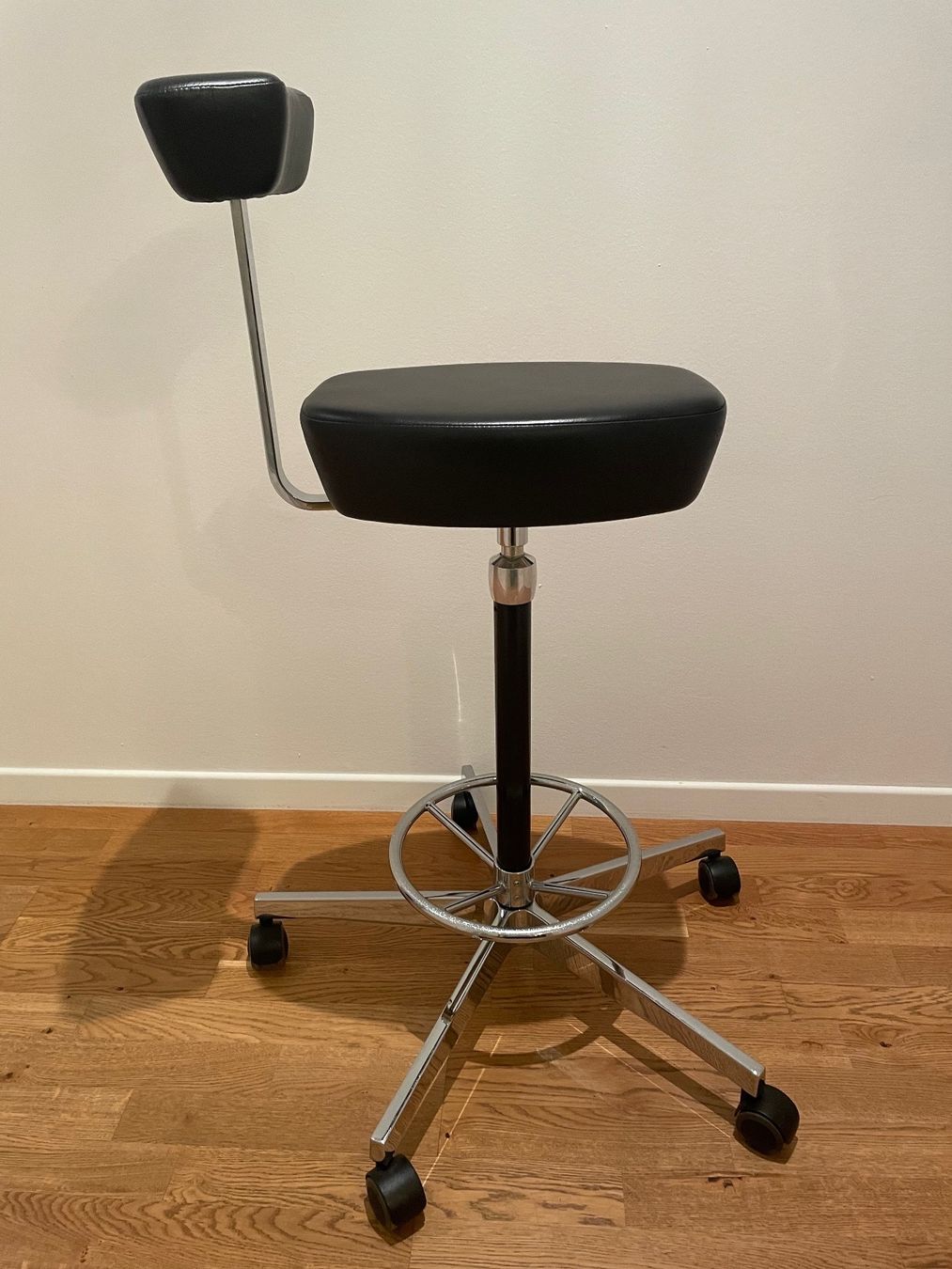 Vitra Poltrone: Original Vitra Nelson Stuhl Sessel Leder – Usato da Niedergösgen venduto da wlo_wdm2 2