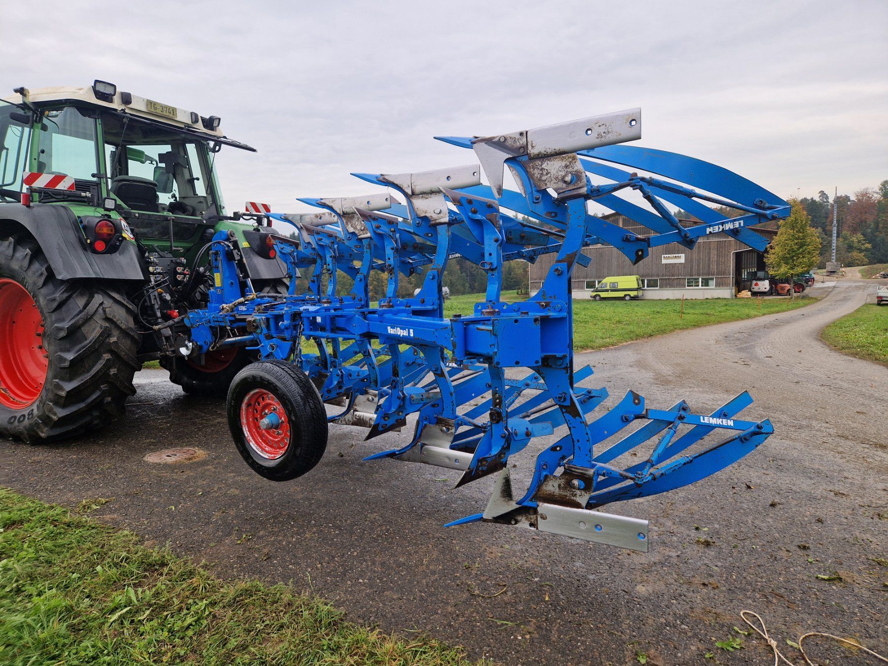 Lemken Charrues: 4 Schar Pflug Lemken VariOpal 5 – D'occasion à Lommis par paha03 3