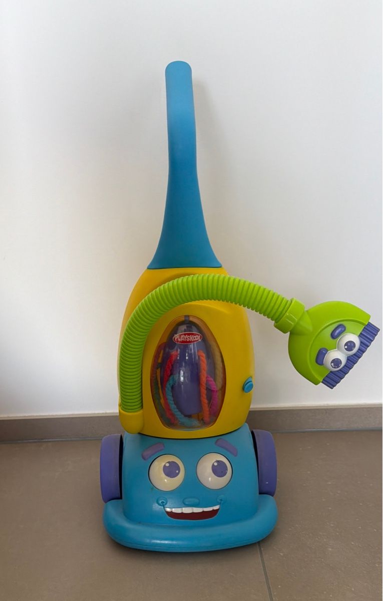 Giocattoli: Playskool Staubsauger Spielzeug  – Usato da Oberbuchsiten venduto da Biene-26 1