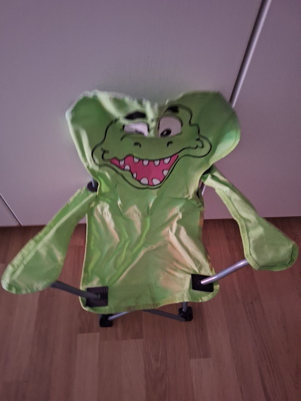 Chaises: Kinder-Klappstuhl Krokodil – D'occasion à Stettlen par CySpocy