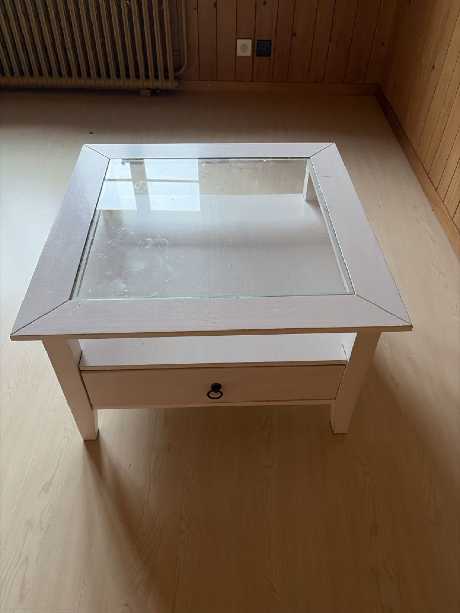 Tische: Salontisch – Gebraucht aus Faulensee von _waefler_