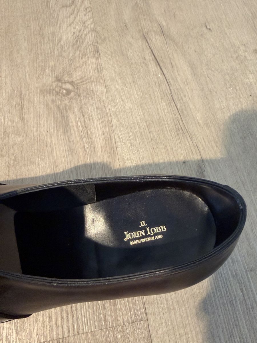 Scarpe da uomo: John Lobb Shoes black leather size 10 – Nuovo (secondo la descrizione) da Kilchberg ZH venduto da ale_29dn