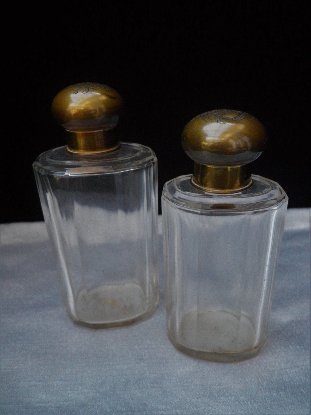 Flaconi: Parfum Flacons Jugenstil – Usato da Burgdorf venduto da Tanthony