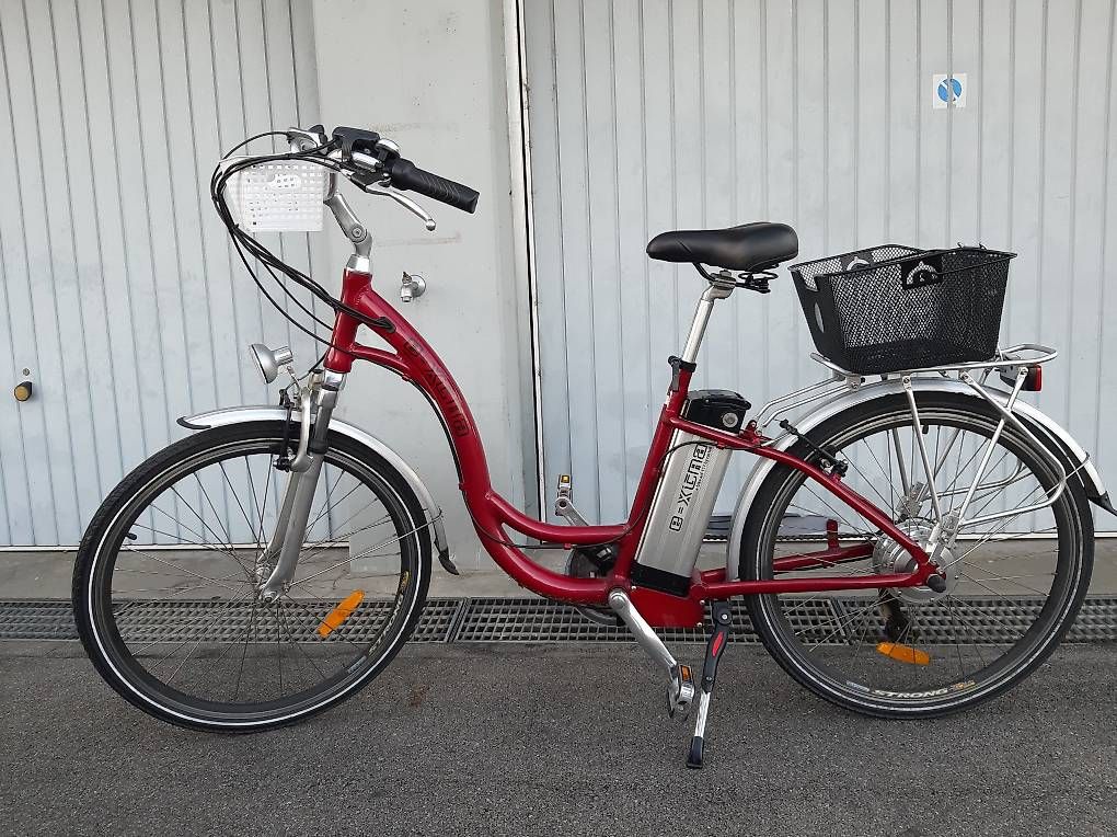 Biciclette: E-Bike / Elektrofahrrad e-xtra by castell – Usato da Hochdorf venduto da Sunny20
