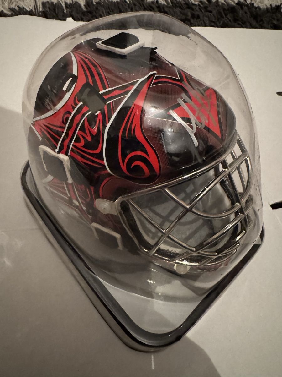 Autografi: Martin Brodeur Autographed NJ Devils Mini Mask – Nuovo e nell'imballaggio originale da Mendrisio venduto da KingElvis85 1