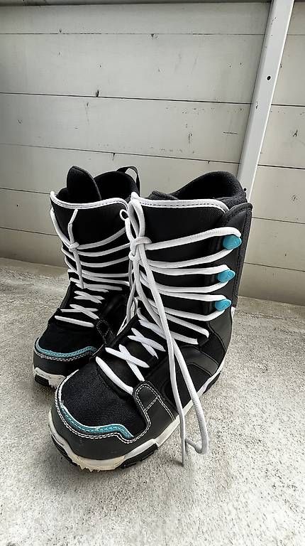 Nidecker Herrenschuhe: Nidecker Snowboard Boots – Gebraucht aus Schenkon von mpa65