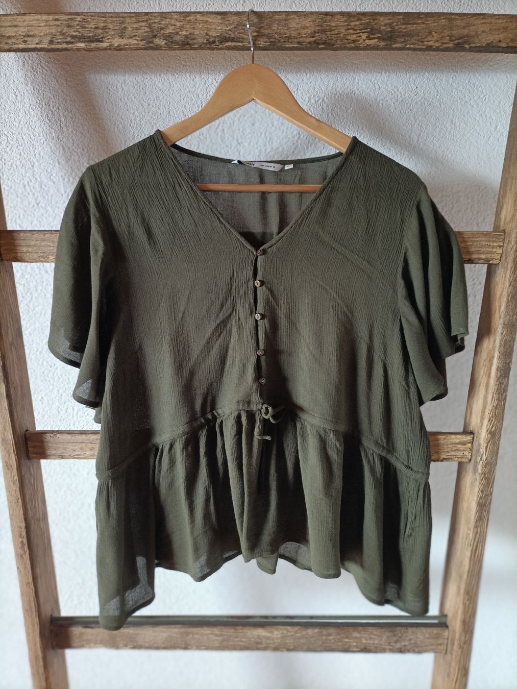 Only Camicette:  Bluse ONLY olivgrün Grösse XL – Usato da St. Gallen venduto da jan_ccx7