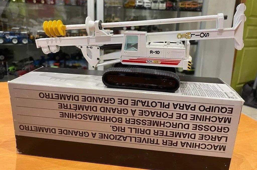 Caterpillar Kit di modellismo & Modellini statici: CATERPILLAR R10 SOILMEC – Usato da Moutier venduto da cat365 1