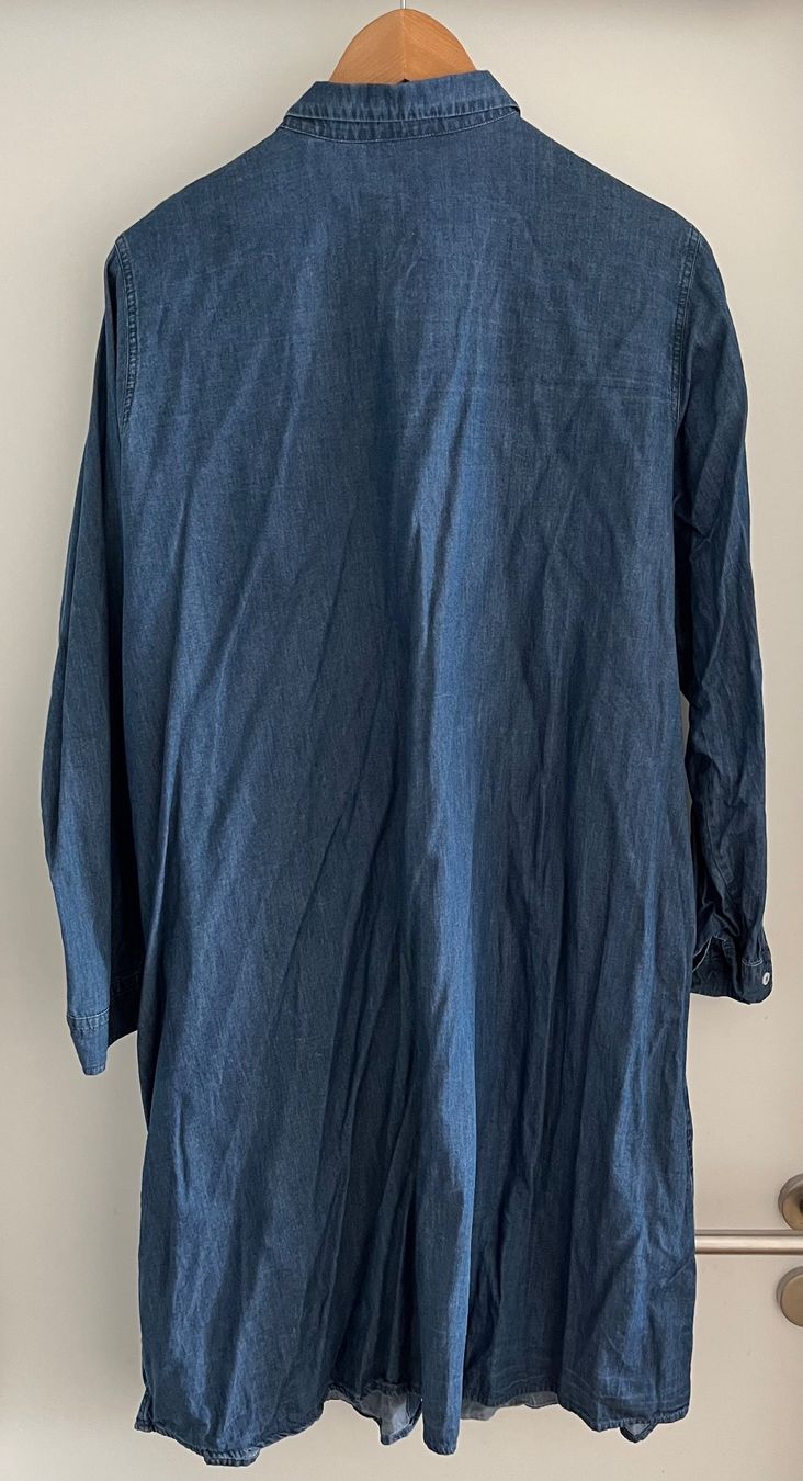 Kleider: Seidensticker Denim Midi Kleid Grösse 42 – Gebraucht aus Zollikon von Svch 4