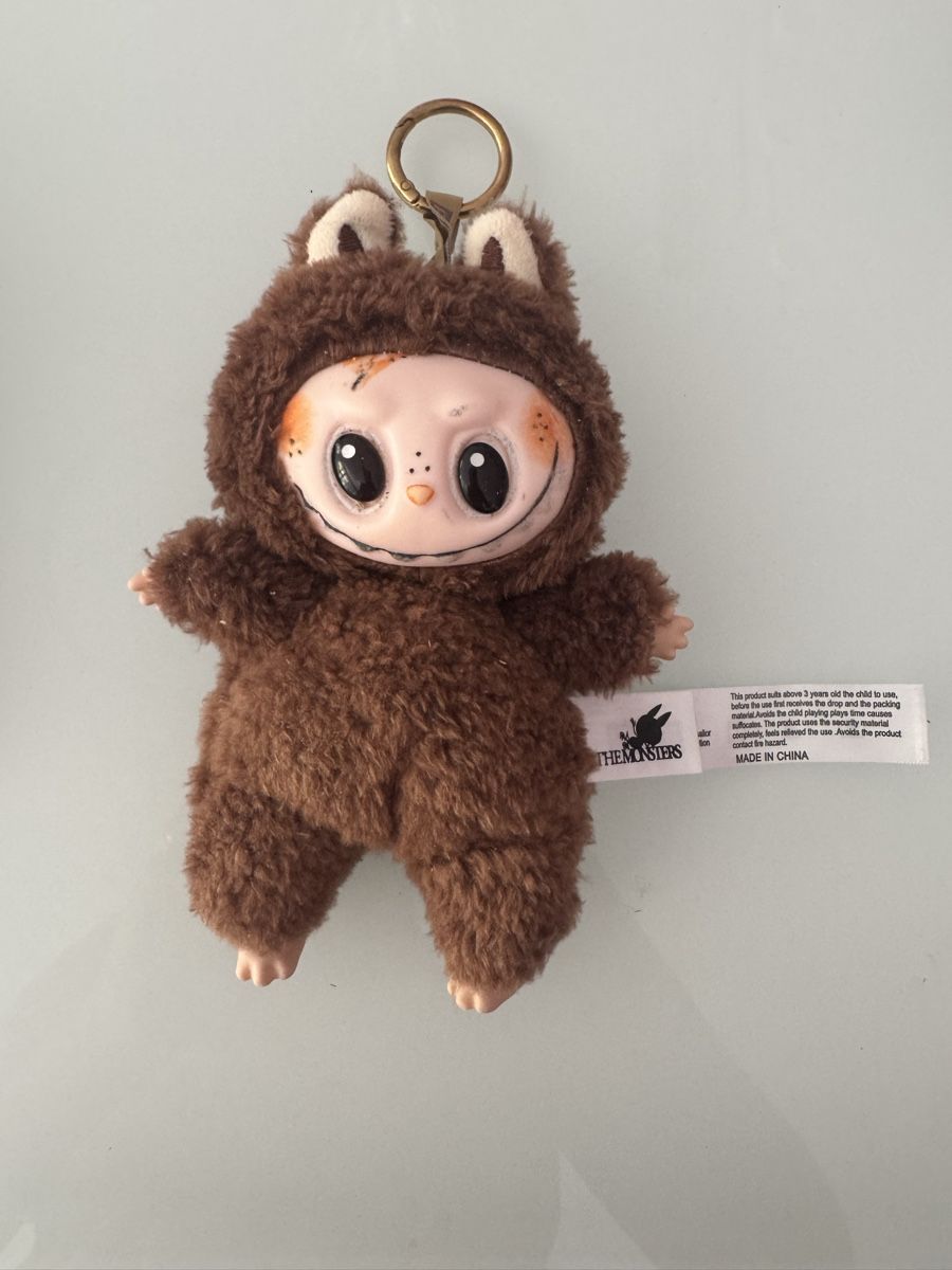 Spielzeuge: POP MART Labubu THE MONSTER – Gebraucht aus chur von merygori