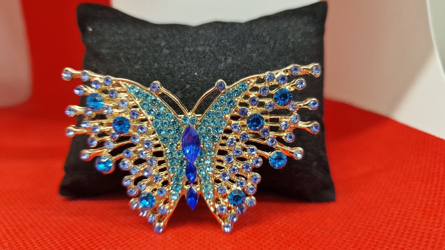 Spille & Fermagli: Brosche Schmetterling, Modeschmuck, neuwertig, Top – Nuovo (secondo la descrizione) da Herisau venduto da Antiques.AR