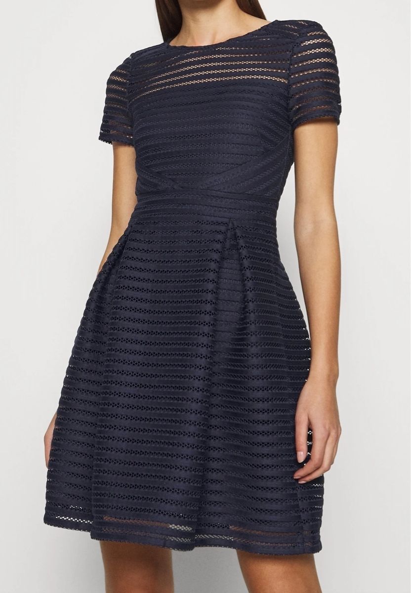 Vestiti: Cocktailkleid Swing dunkelblau Grösse 34 – Nuovo (secondo la descrizione) da Hunzenschwil venduto da gurrli 1
