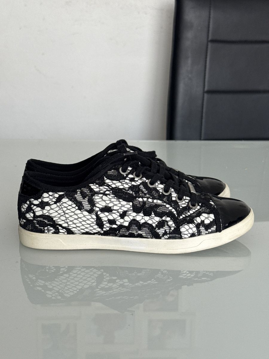 DKNY Scarpe da donna: DKNY sneakers – Usato da Thalwil venduto da perulina 1