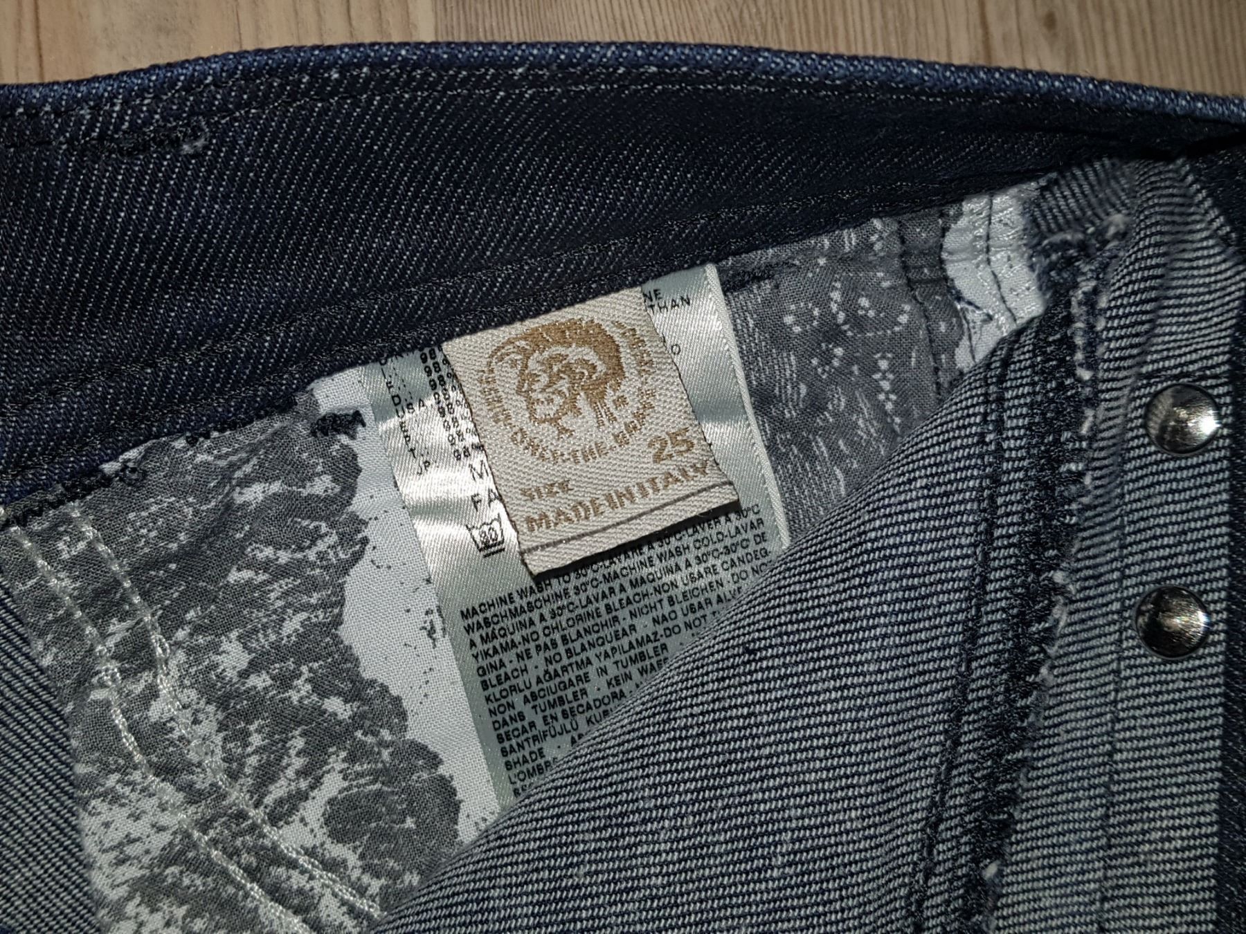 Diesel Jeans: Jeans DIESEL  Model SOOZY   Taille / Grosse W25 L34 – Usato da Cossonay-ville venduto da Super-Price-Quality 7