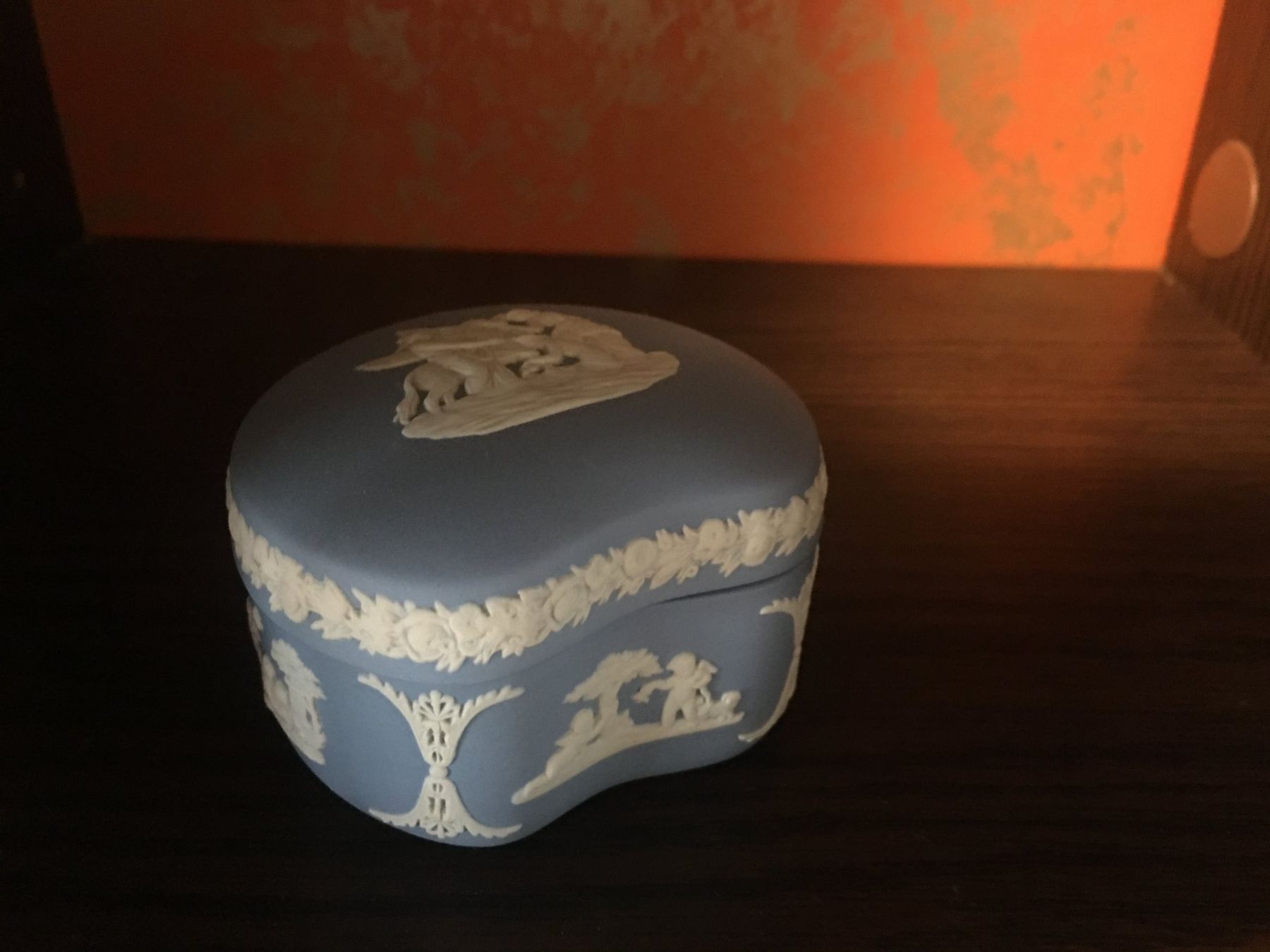 Tutte le decorazioni: Porzellan- Dose Wedgewood – Usato da Eich venduto da Jokove63 1
