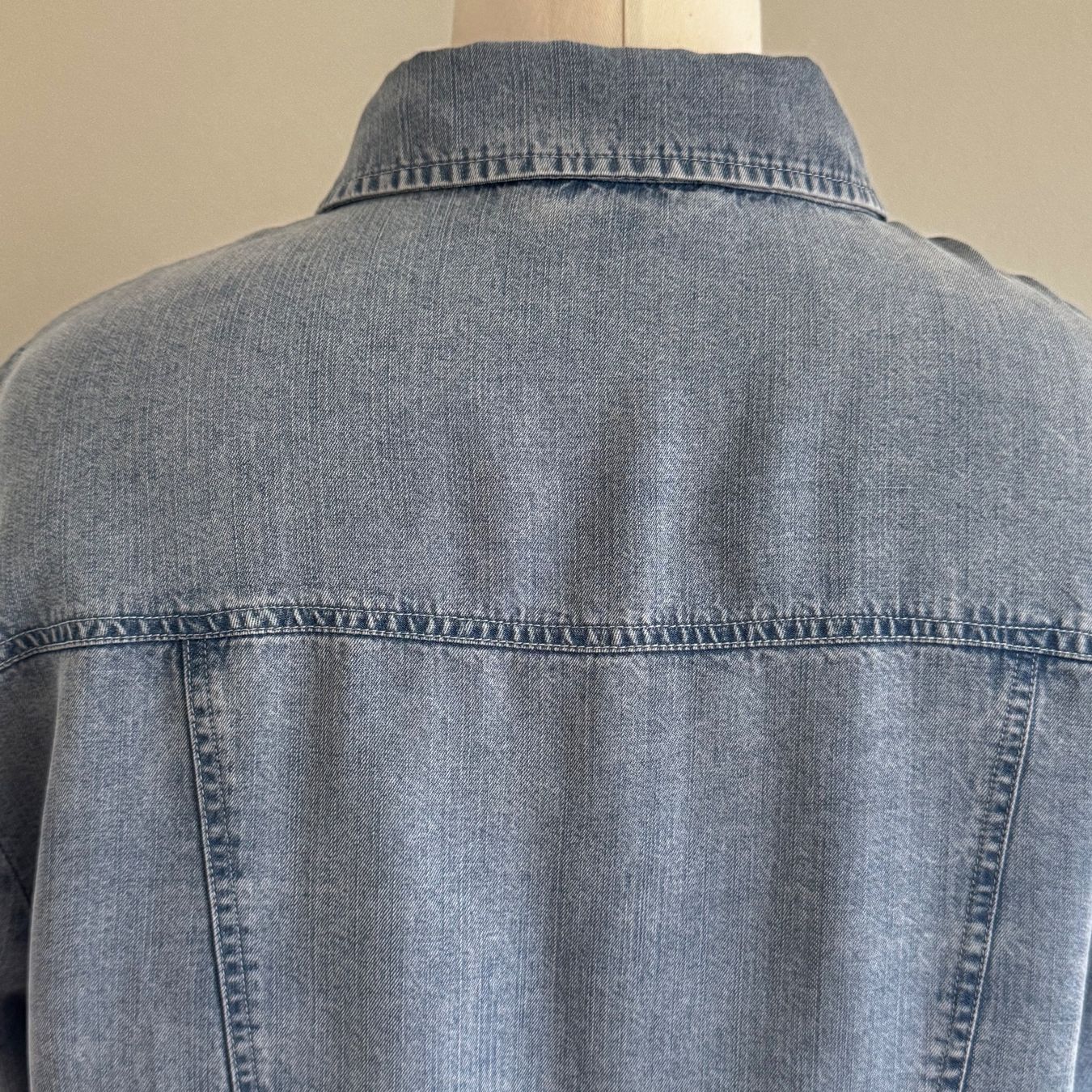 Giacche: Leichte Jeans Jacke – Usato da Mörschwil venduto da Mirka019 3