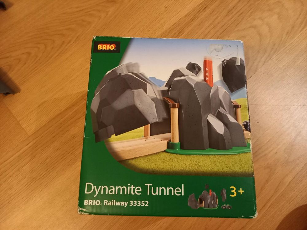 Brio dynamite cheap tunnel