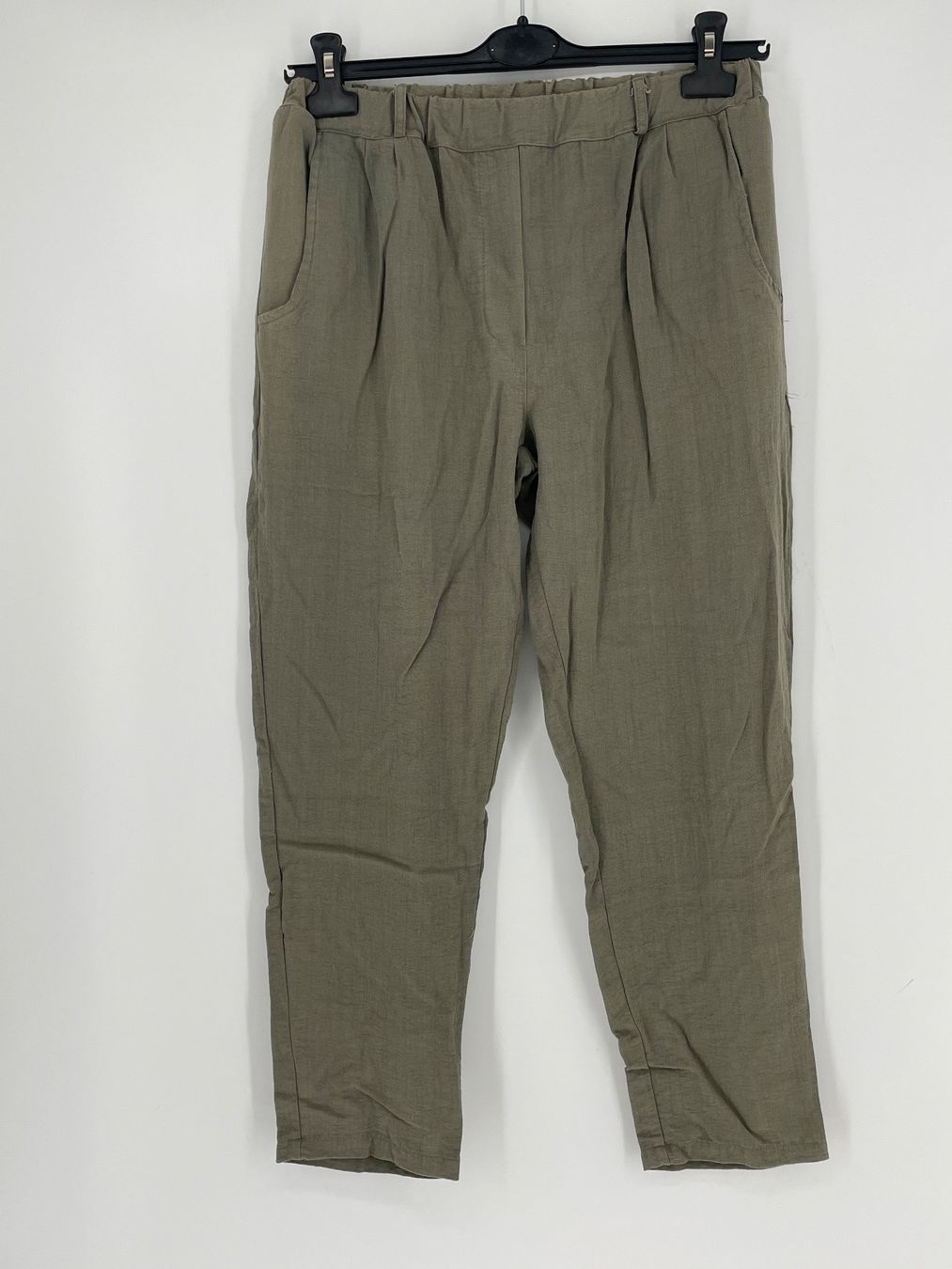 Pantaloni: Leichte Sommerhose, Gr. M von Chicorée – Usato da Auenstein venduto da moin.