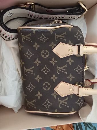 Handbag Louis Vuitton Monogram Canvas new condition 20 