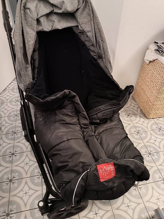 Kinderwagen: Kinderwagen mit Tragetasche soft – Gebraucht aus Aeugst am Albis von kar_shl7 4