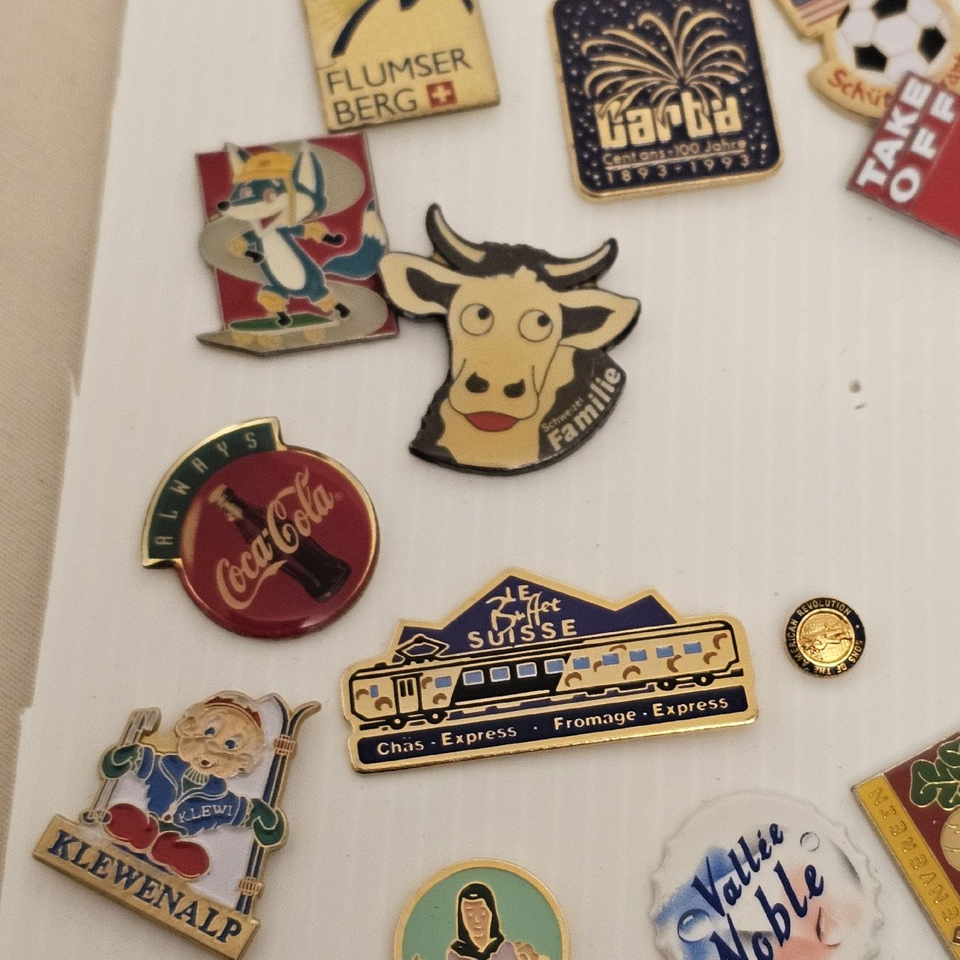 Placchette & Badge: grosse Pins Sammlung, viele verschiedene Sujets, – Nuovo (secondo la descrizione) da wolfhalden venduto da 46464646 6