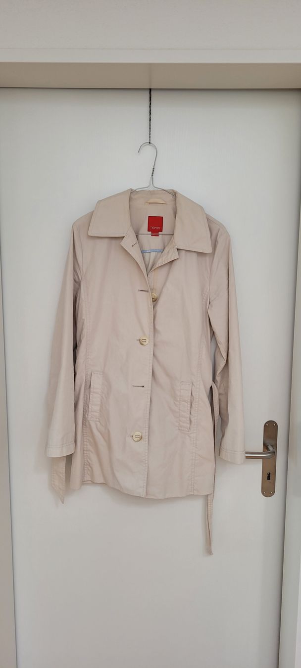 Esprit Cappotti: ESPRIT Trenchcoat Gr.S – Usato da St. Gallenkappel venduto da mytimes