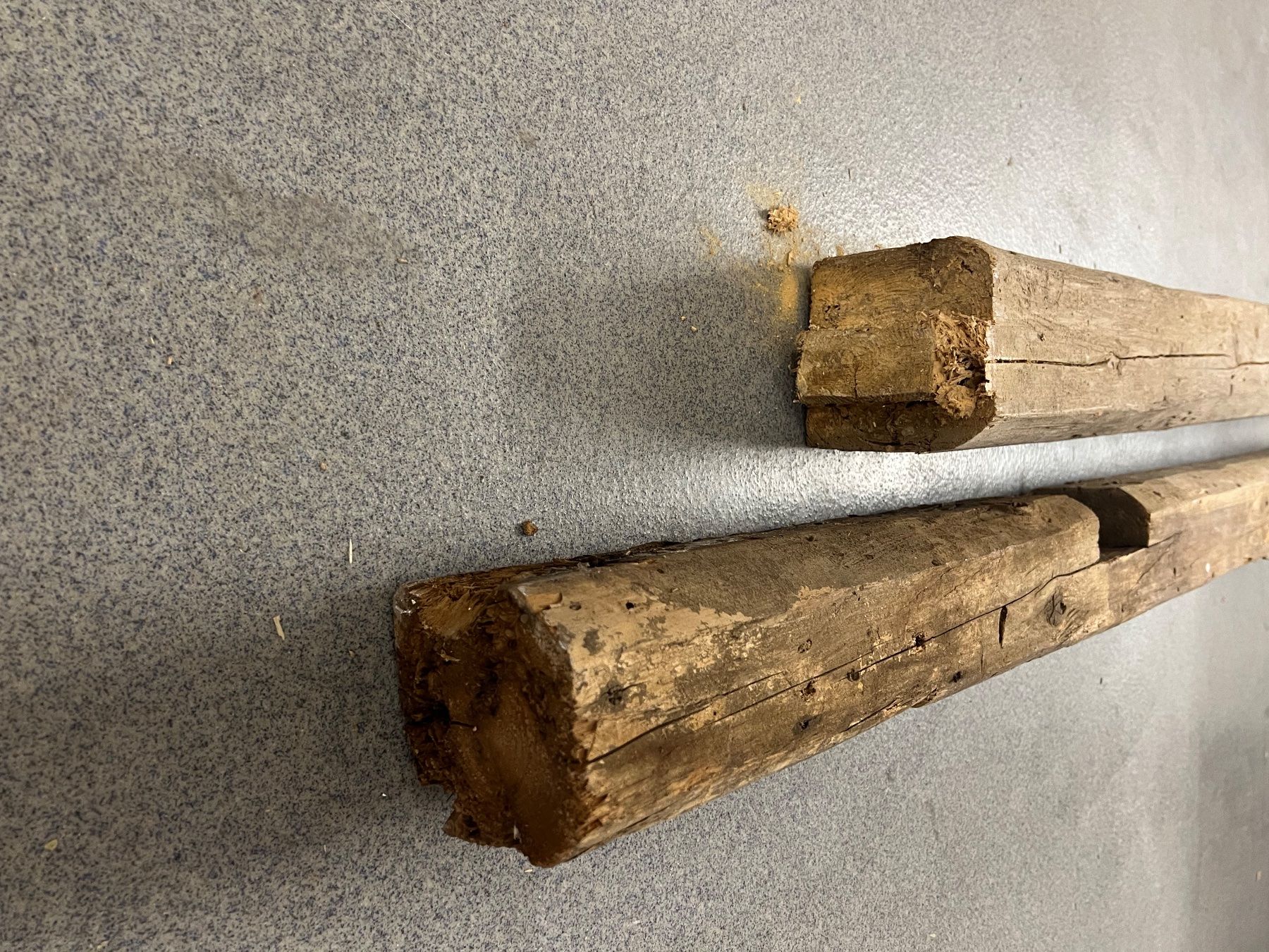 Articoli in legno: 100 Jahre+ Holzbalken – Usato da Zürich venduto da pamleano 2