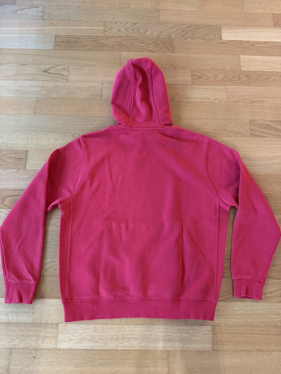 Nike Pullover & Sweatshirts: 2 sweats Nike  – Gebraucht aus Cologny von PEACEANDLOVE 2