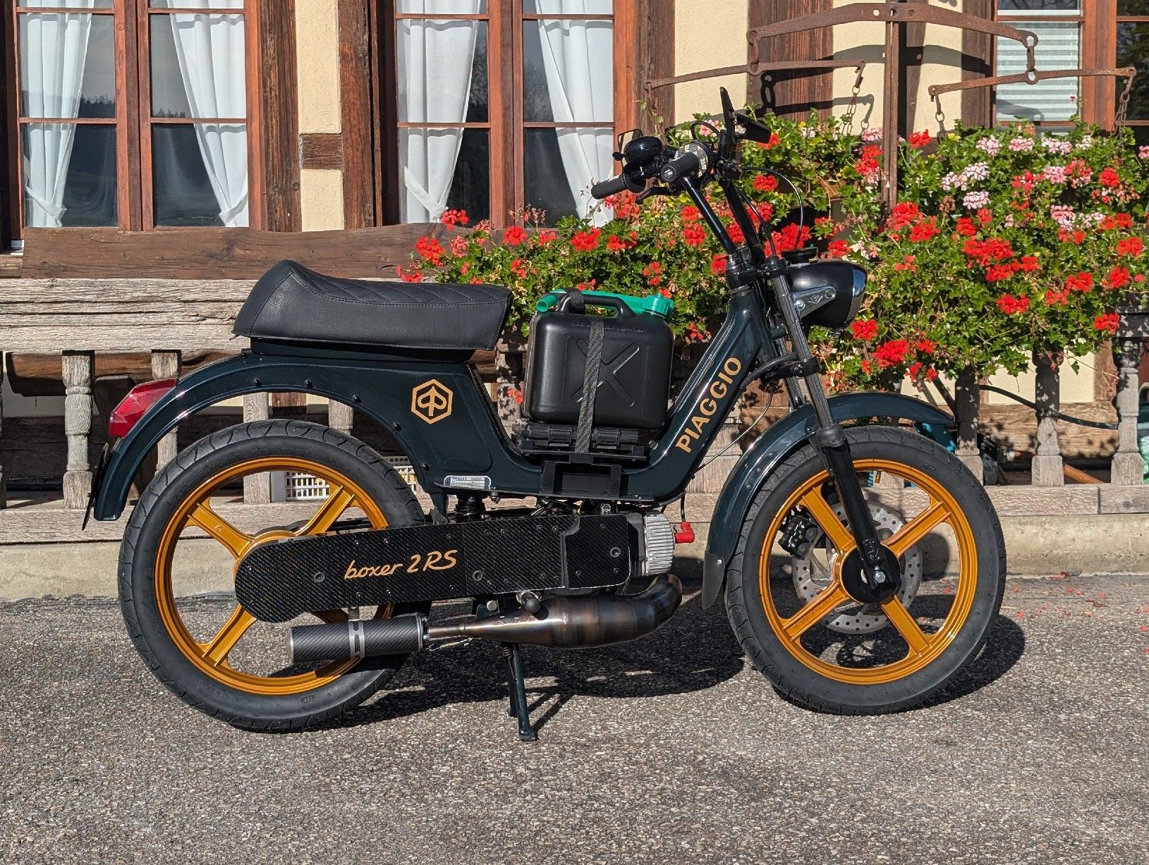 Piaggio Parti ricambio per ciclomotori: Piaggio Boxer 2 Carbon Seitenschütze – Nuovo (secondo la descrizione) da Wolfwil venduto da Ktmracing85 8