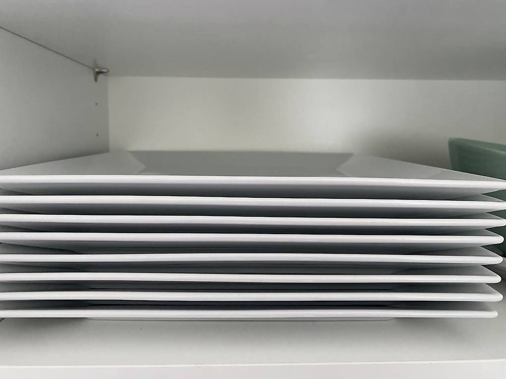 Teller: Teller gross & klein weiss – Gebraucht aus Zürich von ang_gv5p 3