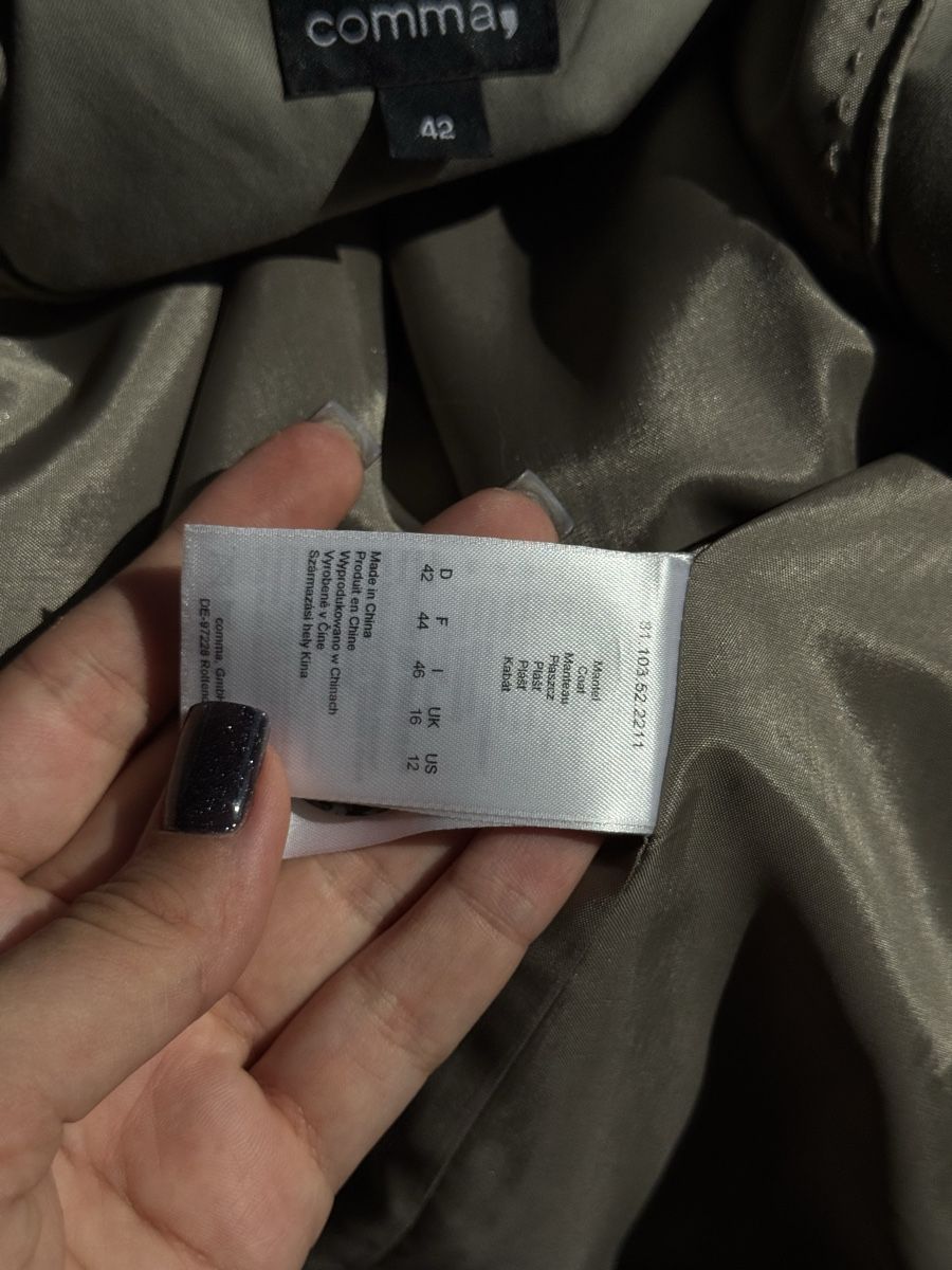 Comma Cappotti: Trenchcoat Comma Cotton size 42 – Usato da Turbenthal venduto da elizameise 8